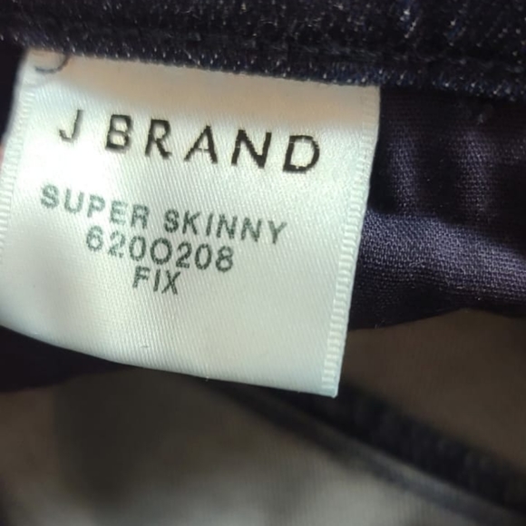 EUC ☆ J Brand Super Skinny 620 Fix - Picture 7 of 9